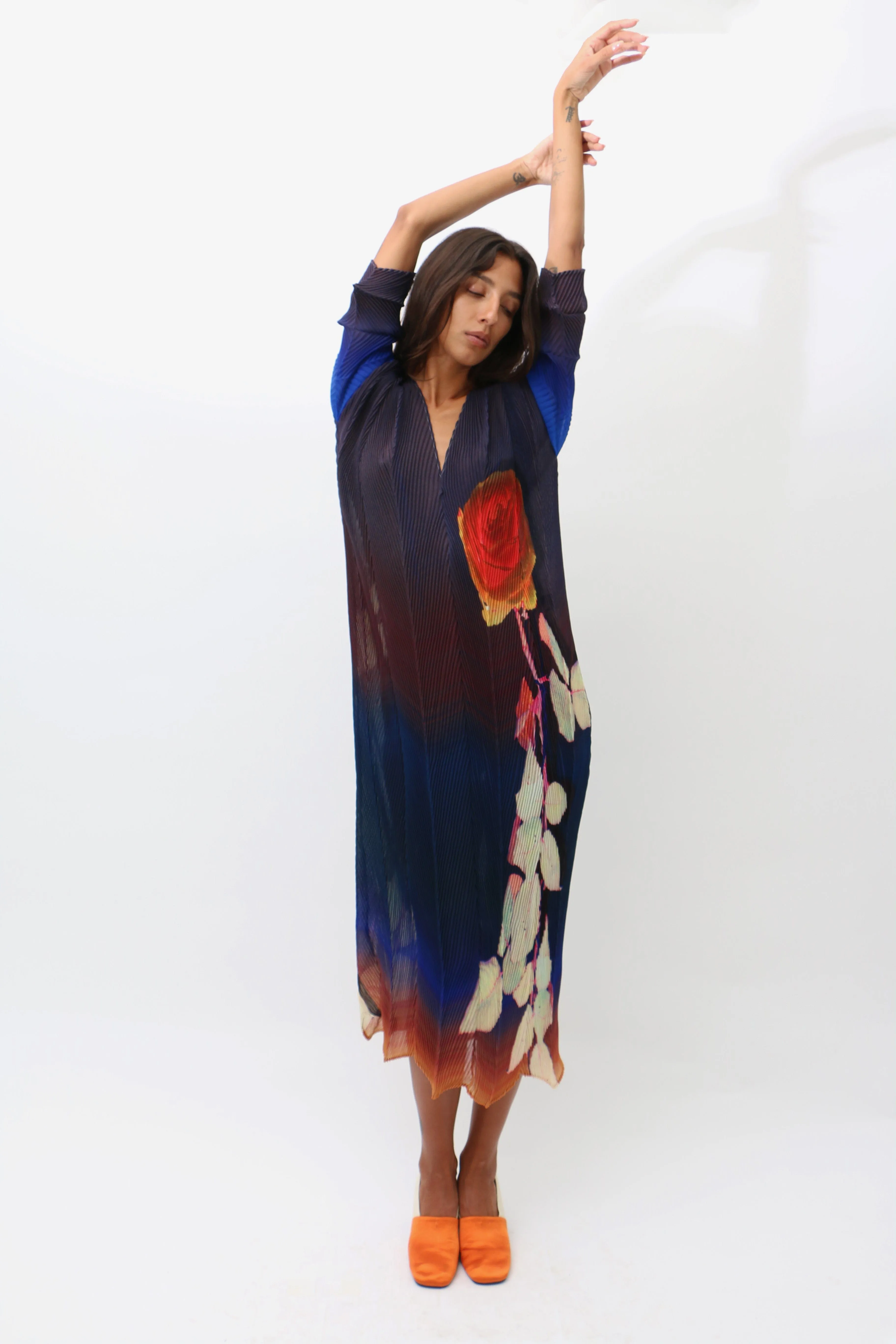 Rose Sue Pleated Kaftan Dress